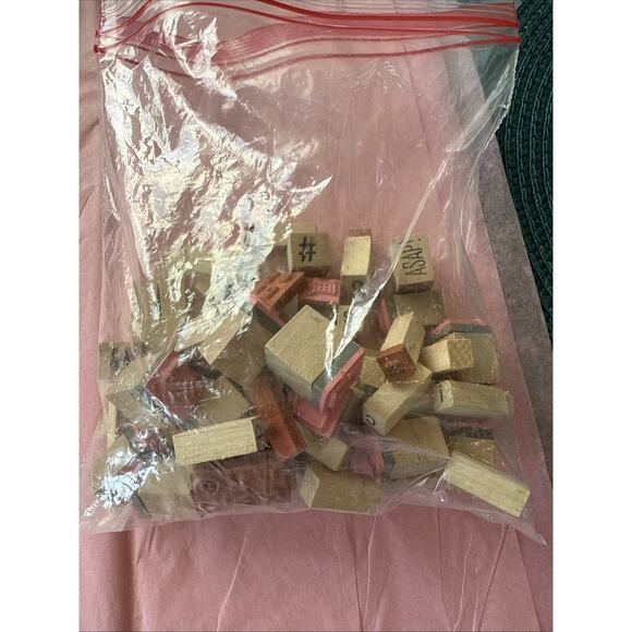 Lot Of Wooden Rubber Stamps Trees Phrases Hearts Mix Etc Preowned Used - Picture 2 of 2